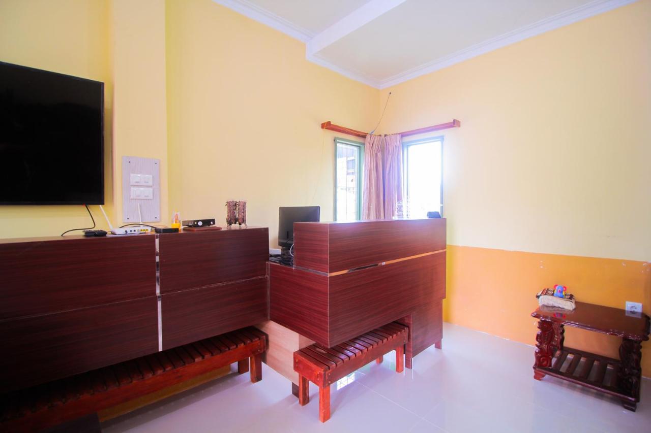 Oyo 1596 Taman Homestay Syariah Dumai Kültér fotó