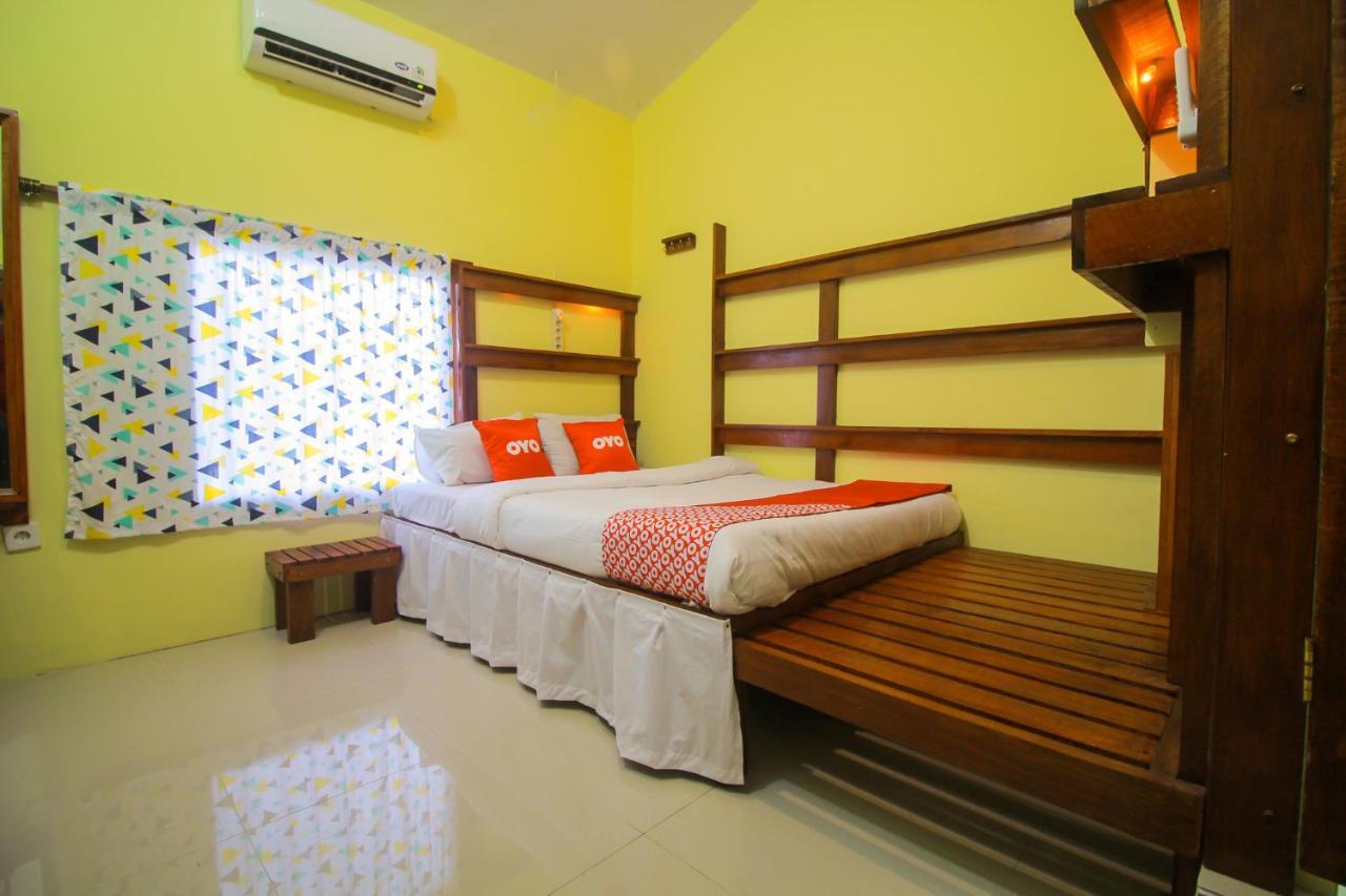 Oyo 1596 Taman Homestay Syariah Dumai Kültér fotó