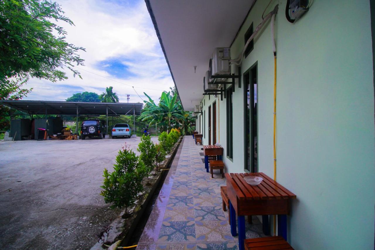 Oyo 1596 Taman Homestay Syariah Dumai Kültér fotó
